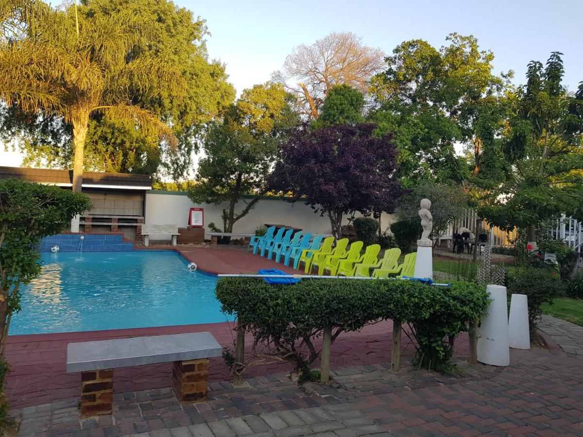 Good 2 Go Guest House Benoni Εξωτερικό φωτογραφία